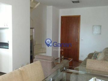 Apartamento Duplex para Aluguel com 1 quartos, 58 m² por R$ 3.300