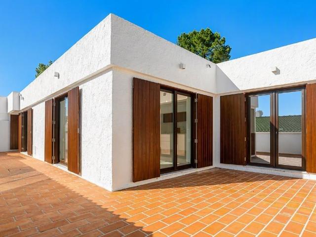 Apartamento Duplex T0+3 Remodelado no Centro de Vilamoura 134m² Quarteira
