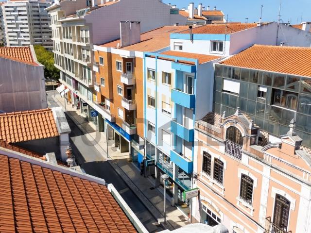 Apartamento Duplex T2+1 com 99 m² no Centro de Caldas da Rainha