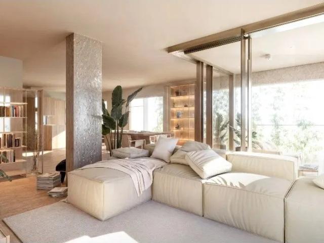 Apartamento duplex T3, com piscina privada no último piso e 2 estac.
