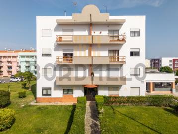 Apartamento Dúplex T3 | Bairro dos Arneiros | possibilidade 4º quarto