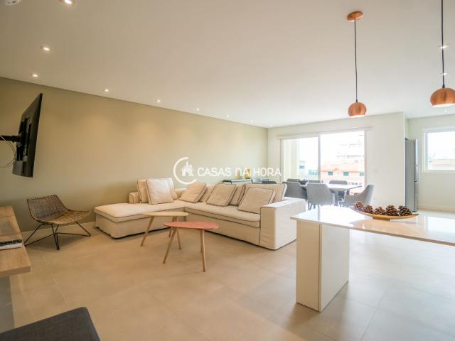 Apartamento Duplex T3 na Rua do Astrolábio, Cascais Elegância, conforto e luminosidade
