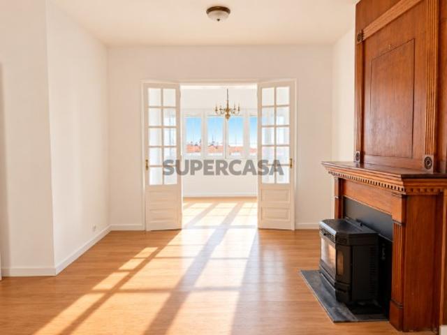 APARTAMENTO DUPLEX T3 PARA VENDA [CAMPOLIDE]
