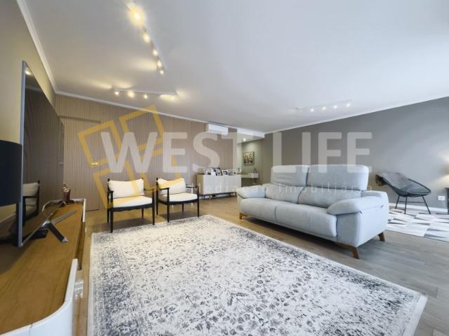 Apartamento Duplex T4 + closet com 2 suítes características ÚNICAS como NOVO Malveira Centro