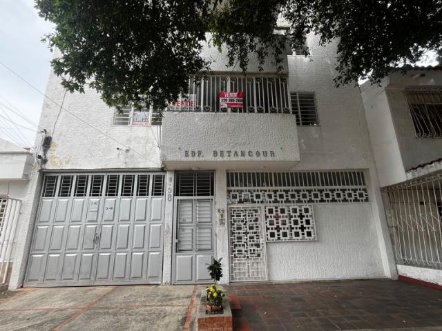 APARTAMENTO EDIFICIO BETANCOURT, Lleras Restrepo, Cúcuta