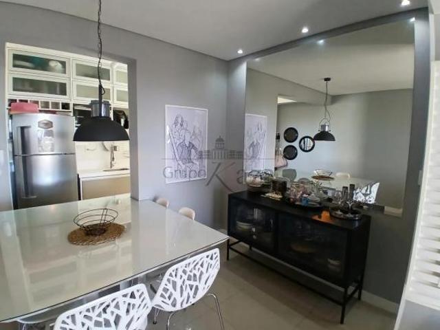 Apartamento Edifício Piazza San Martino Jardim Del Rey 2 Dormitórios 60m²