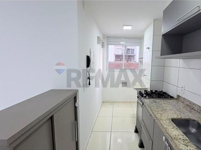 Apartamento Elegante, 2 Quartos, Jardim das Colinas