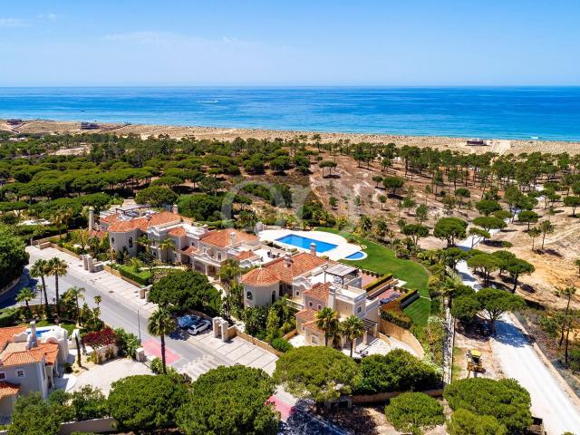 Apartamento elegante a distância a pé da praia, Algarve 132m² Almancil