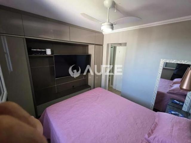 Apartamento em Uberaba, Curitiba/PR de 72m² 3 quartos à venda por R$ 480.000,00