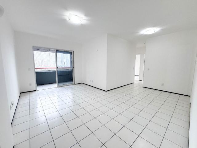 Apartamento em Varjota, Fortaleza/CE de 95m² 3 quartos para locação R$ 2.600,00/mes