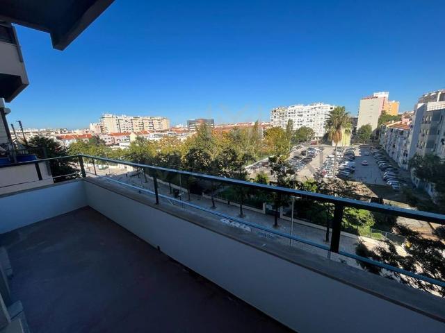 Apartamento em Verderena, Alto do Seixalinho Santo André Verderena