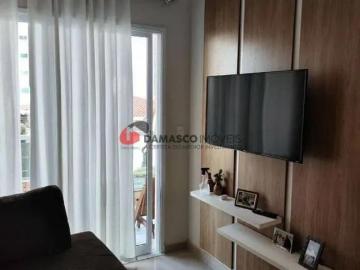 Apartamento em Vila Mussolini