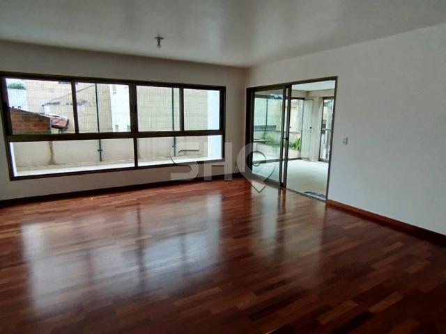 Apartamento em Vila Madalena, São Paulo