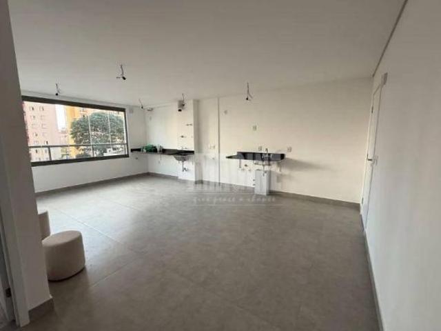 Apartamento em Vila Azevedo, São Paulo/SP de 63m² 2 quartos à venda por R$ 885.000,00