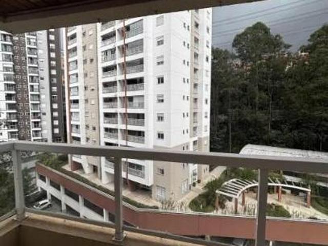 Apartamento em Vila Andrade com 104m²