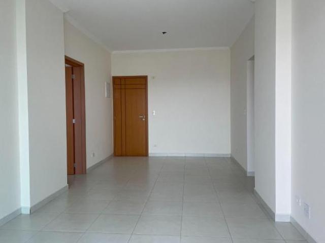 Apartamento em Vila Assunção Praia Grande/SP