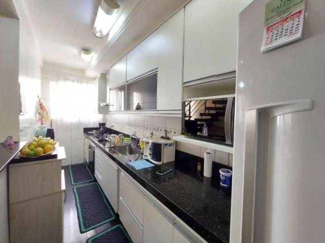 Apartamento em Vila Belvedere Americana