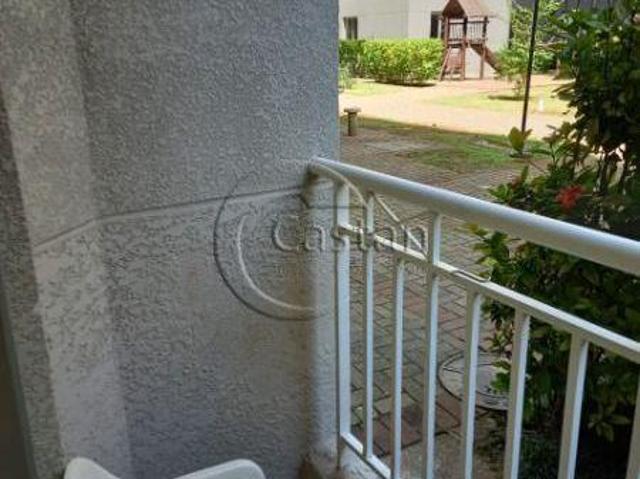 Apartamento em Vila Carrão