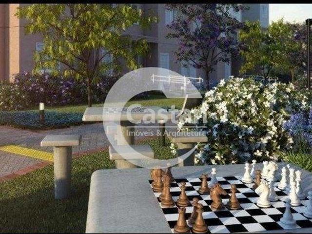Apartamento em Vila Ema