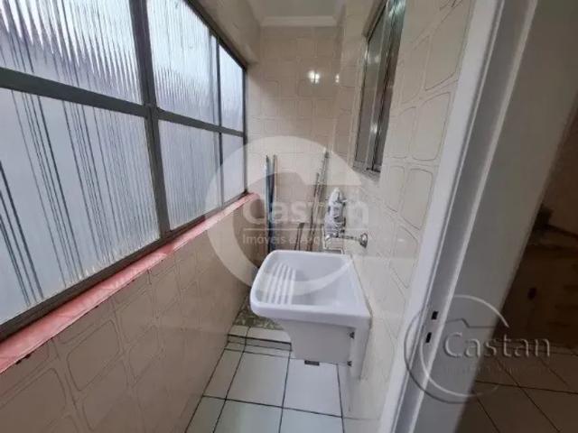 Apto bem localizado, com 2 dorm, 1 vaga