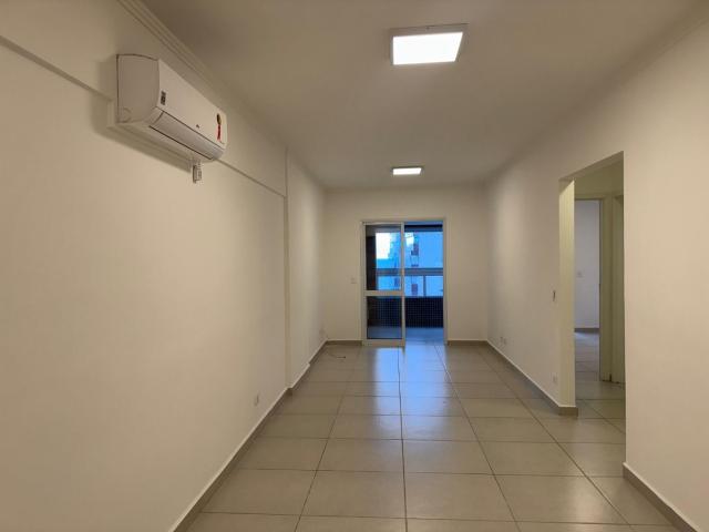 Apartamento em Vila Guilhermina, Praia Grande/SP de 105m² 3 quartos para locação R$ 6.260,00/mes