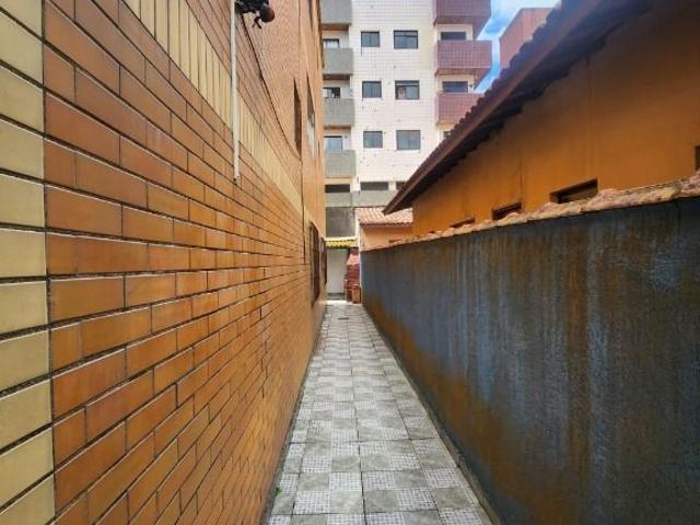Apartamento em Vila Tupi, Praia Grande/SP de 65m² 1 quartos para locação R$ 2.490,00/mes