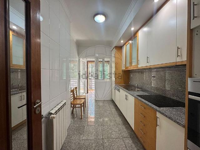 Apartamento em Vilar do Paraíso Junqueira São Caetano, Vilar do Paraíso