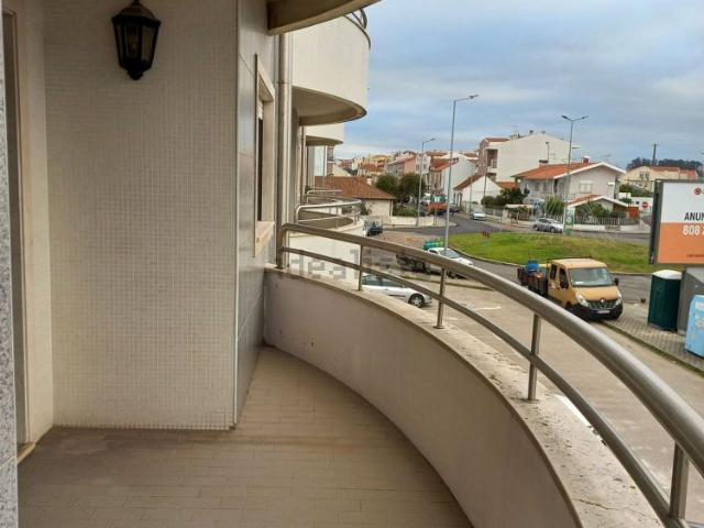Apartamento em Vilar, Glória e Vera Cruz