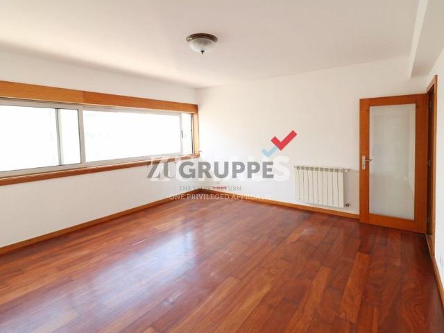 Apartamento em Vilar, Glória e Vera Cruz