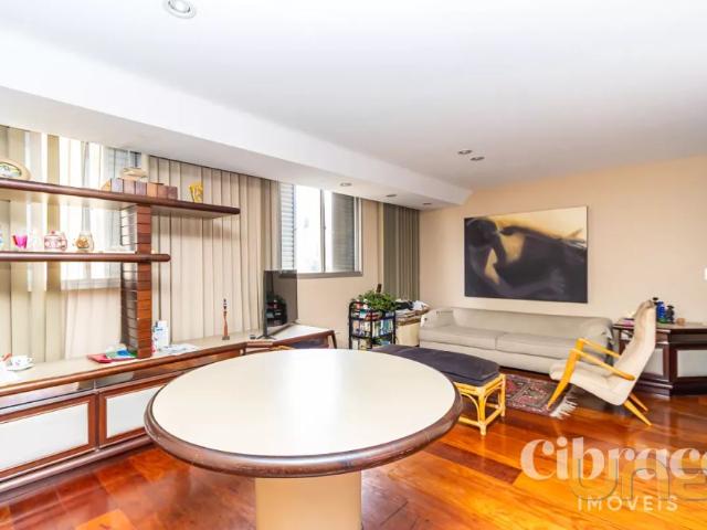 Apartamento em Água Verde para Aluguel – 03243.001 CB