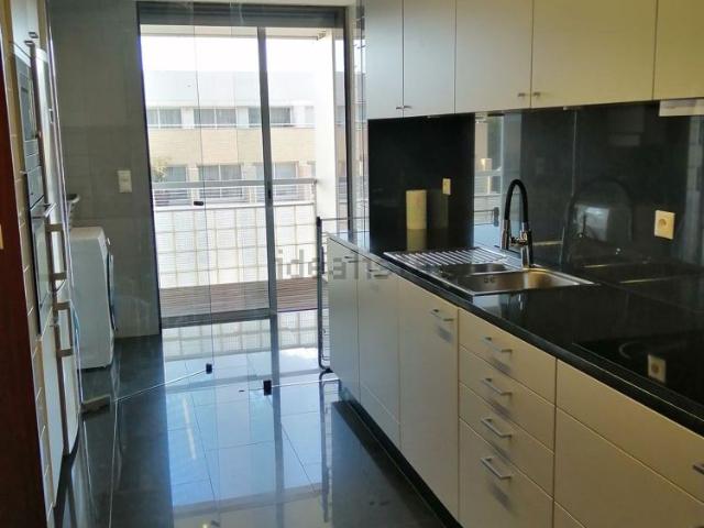 Apartamento em Aguda Granja, Arcozelo