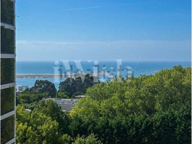 Apartamento em Afurada