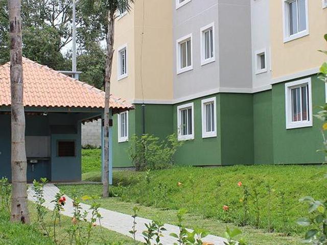 Apartamento em Almirante Tamandaré, no bairro Lame