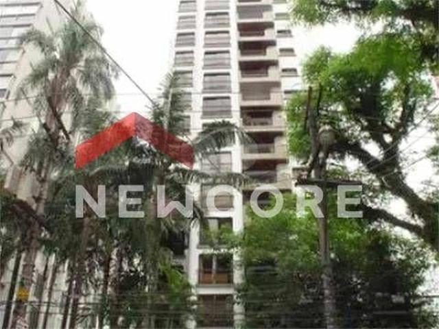 Apartamento em Alameda Fernão Cardim Jardim Paulista São Paulo/SP