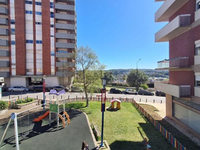 Apartamento em Alta Praça da República, Cidade de Coimbra