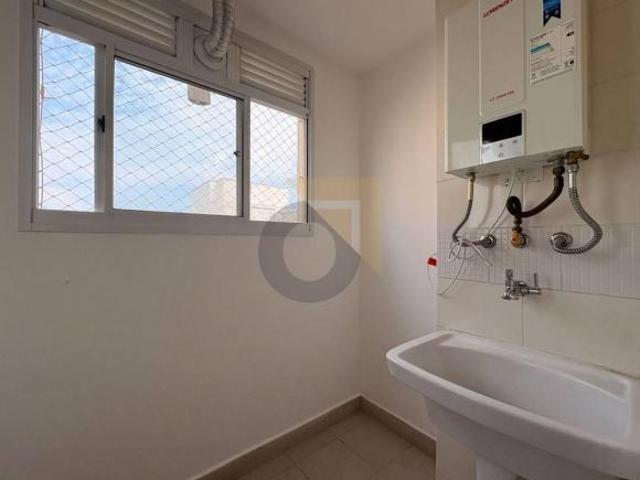 Apartamento em andar alto com 2 dormitórios à venda, 59 m² por R$ 550.000 Mansões Santo Antônio