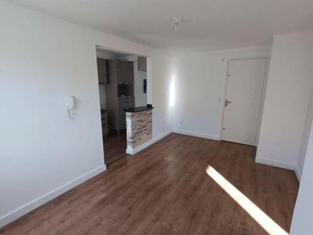 Apartamento em Augusta, Curitiba/PR de 49m² 2 quartos à venda por R$ 265.000,00