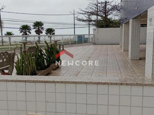 Apartamento em Avenida Angelo Perino Maracanã Praia Grande/SP