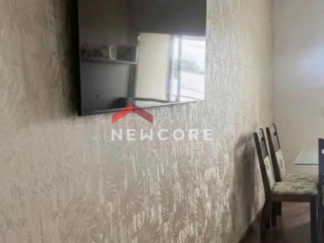 Apartamento em Avenida Cândido Hartmann Santa Felicidade Curitiba/PR