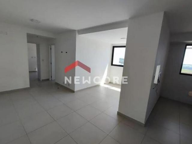Apartamento em Avenida Carlos Artêncio Fragata Marília/SP