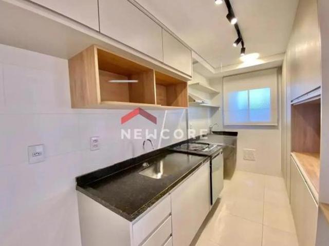 Apartamento em Avenida Carlos Artêncio Fragata Marília/SP