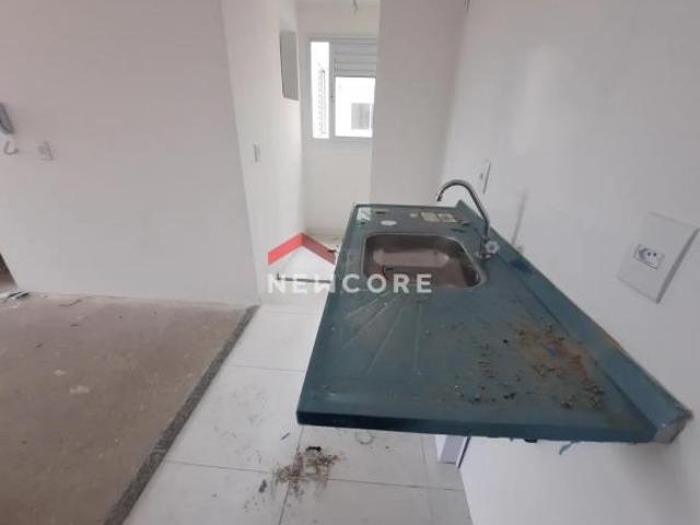 Apartamento em Avenida Comandante Antônio Paiva Sampaio Parque Vitória São Paulo/SP