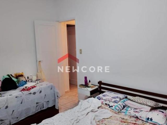 Apartamento em Avenida Dino Bueno Ponta da Praia Santos/SP