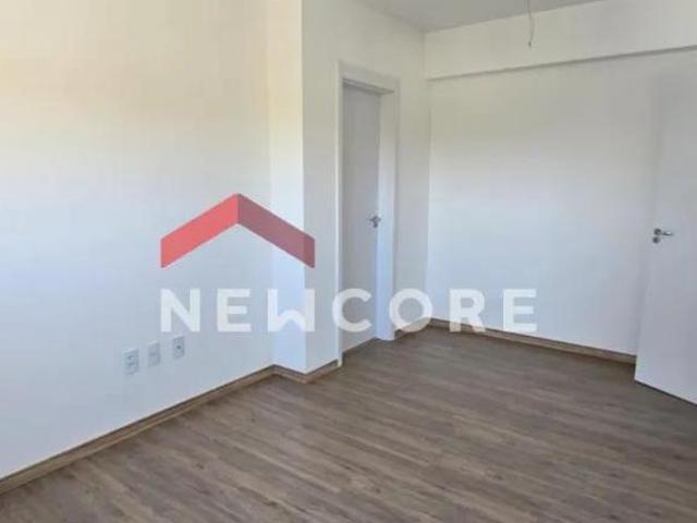Apartamento em Avenida Engenheiro Carlos Reinaldo Mendes Além Ponte Sorocaba/SP