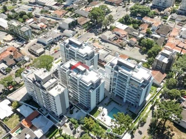 Apartamento em Avenida Iguaçu Rebouças Curitiba/PR