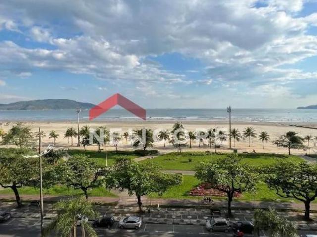 Apartamento em Avenida Presidente Wilson Gonzaga Santos/SP