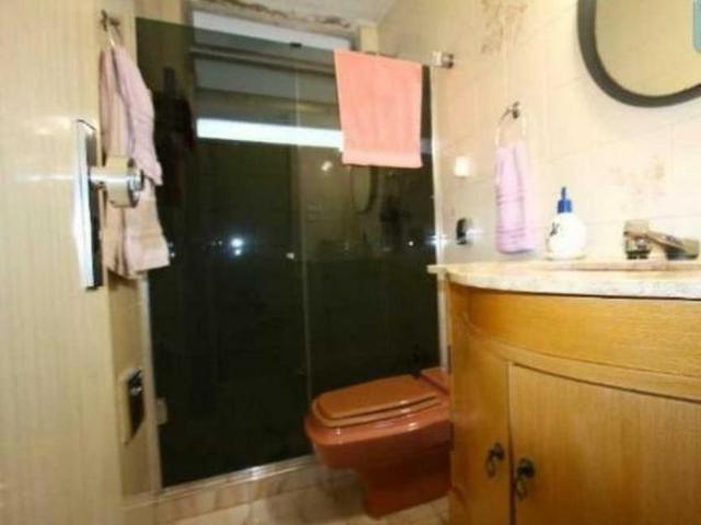 Apartamento em Avenida Presidente Wilson José Menino Santos/SP