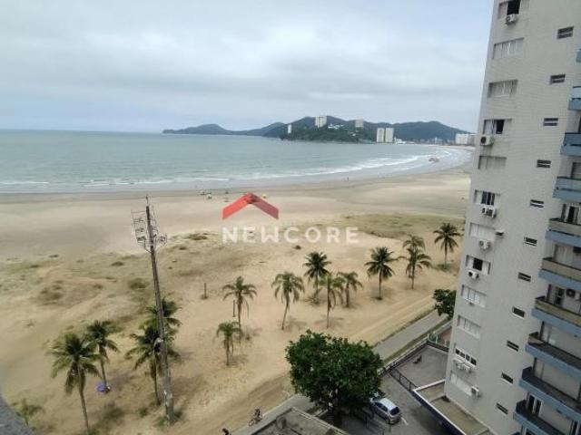 Apartamento em Avenida Presidente Wilson José Menino Santos/SP