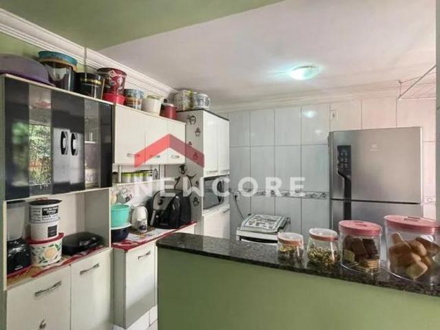 Apartamento em Avenida Quatro Vila das Flores Betim/MG