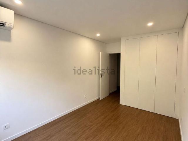 Apartamento em Avintes